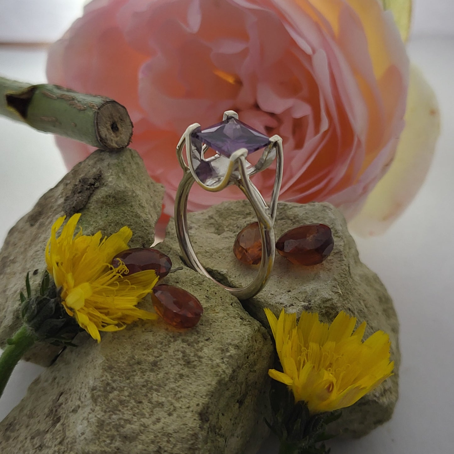 Bague Argent et CZ violet carré 8mm