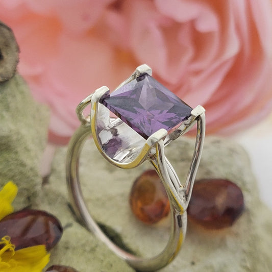 Bague Argent et CZ violet carré 8mm